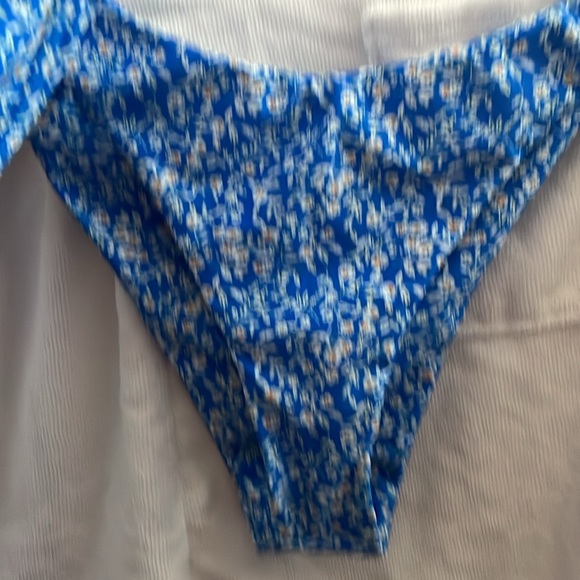 NWTS! ZAFUL Underwire Bikini Floral High Cut Bikini Set V-Wired - Picture 8 of 8